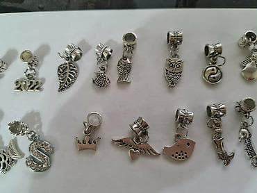 Sweatpants: 4 za 
1550 din — 3