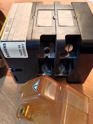 cirkoni za tekstil: Siemens glavni prekidač 3LC5 047-1AB51, Made in Germany. - Robusni — 2