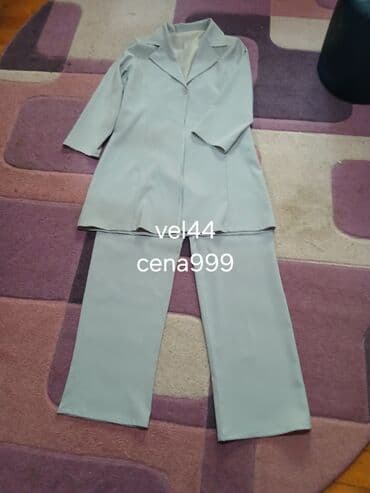Women's Clothing: Ženska odeća – više komada 1) Kratki blejzer od tvida - Boja: crna sa — 3