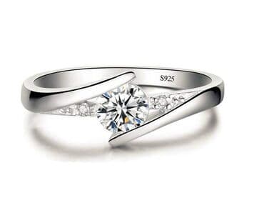 koton prstenje: Vel:10
Cena:1000din — 2