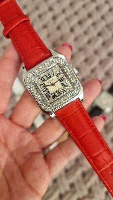 zenski kaiševi i pojasevi: Classic watch, Cartier, Female — 7