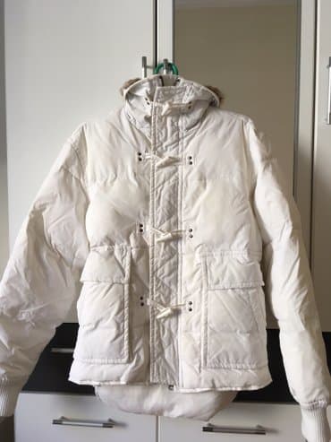bele pantalone zara: Sorbino bela perjana jakna veličina l. Na kragni je pravo krzno koje — 2
