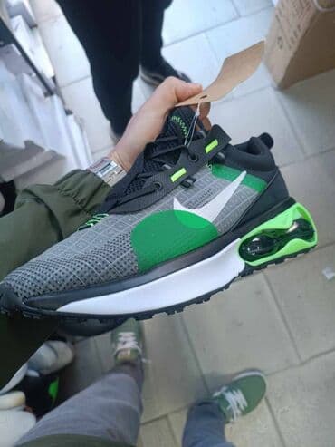 nike react zenske patike: Trainers, size - 46 — 2