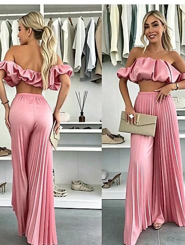 komplet kompjuter: Top ženski komplet – elegantan plisirani set
2800 din
S M L — 1