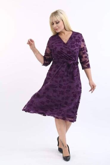 haljina 44: 44 - 54
3600 — 3