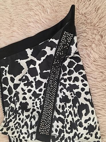 suknja i sako: Suknjica crno bela. -Dizajn: crno-beli animal print sa efektom — 4
