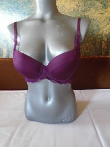 brushalter sa prednjim kopcanjem: Victoria's Secret push up brushalter, naznačene veličine 36B — 3