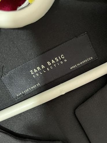srebrne torbice svecane: Ženski sako/jaknica elegantnog kroja, u crnoj boji, brenda Zara Basic — 3