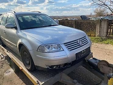Car Parts: RETROVIZORI ZA VOLKSWAGEN PASSAT B5.5 OD 2001. DO 2004. GOD. | at lalafo.rs — 3 Car Parts: RETROVIZORI ZA VOLKSWAGEN PASSAT B5.5 OD 2001. DO 2004. GOD. | — 3