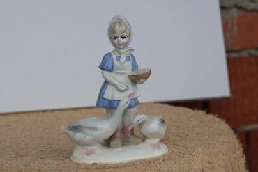 pec na pelet kupujem: Figures set, color - White, Used — 1