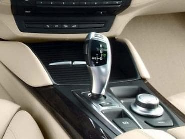 RUČICA MENJAČA ZA BMW X6 OD 2008. DO 2014. GOD na lalafo.rs RUČICA MENJAČA ZA BMW X6 OD 2008. DO 2014. GOD