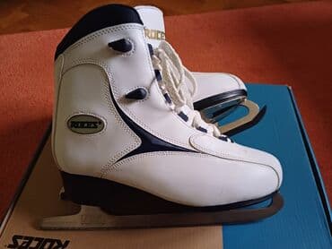 Ženske klizaljke Roces – klasičan model za rekreativno klizanje broj