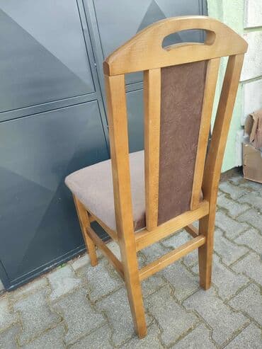 Stolice: 08. stolica 
4150din — 5