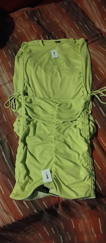 Haljine: Komplet haljina – 3 modela 1) Mini haljina sa šljokicama (zlatna) - — 2