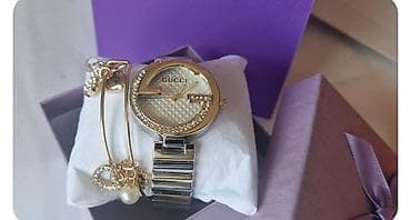 Gucci ženski ručni sat sa narukvicama – elegantan set za poklon. -