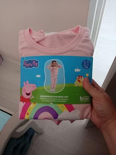 Peppa Pig komplet odeće za decu – veličina 116 - Brend/licenca: Peppa