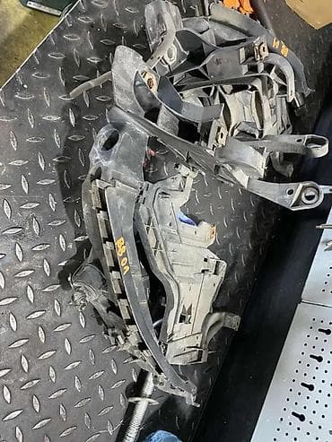 bmw e46 sedista: AUDI A4 B8 NOSAC FARA LEVI I DESNI | Vw audi delovi zemun 06******** — 1