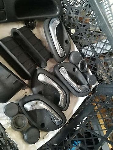 lombardini delovi beograd: ORIGINALNA KVAKA ZA OPEL AGILA | U ponudi svi delovi za opel Agilu — 1