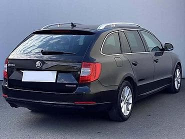 seat limuzina: ŠKODA SUPERB II 1.6TDI - KOMPLETAN AUTO U DELOVIMA | Kompletan auto — 2