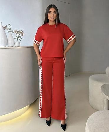 ❤️Top komplet – majica i pantalone sa srcima na lalafo.rs ❤️Top komplet – majica i pantalone sa srcima