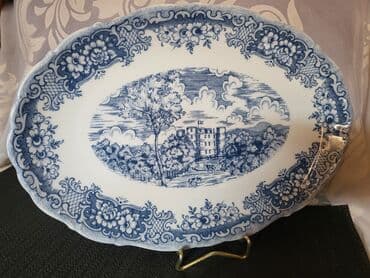 Ostali antikviteti: Oval 1950-1990 ta.Winterling Bavaria. Oval perfektno ocuvan,sve na — 1