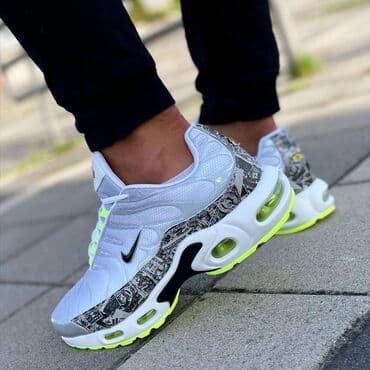 Trainers, size - 41