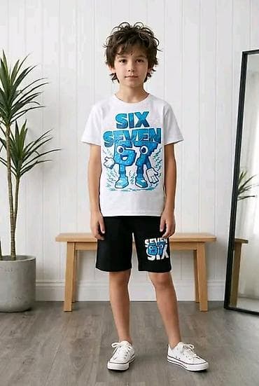 new yorker pantalone: Dečiji kompleti
3 do 10
1900 din
dk — 2