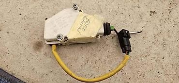 MOTORIC CENTRALNE BRAVE ZA FORD GALAXY - 7M0959775C na lalafo.rs MOTORIC CENTRALNE BRAVE ZA FORD GALAXY - 7M0959775C
