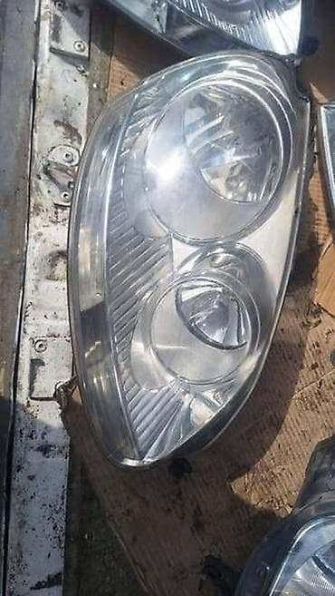 prikolica za dva auta: GOLF 5 FAROVI ZA VOLKSWAGEN GOLF 5 OD 2003. DO 2009. GOD — 2