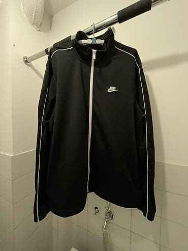 mango novi pazar: Trenerka Nike, bоја - Crna — 1