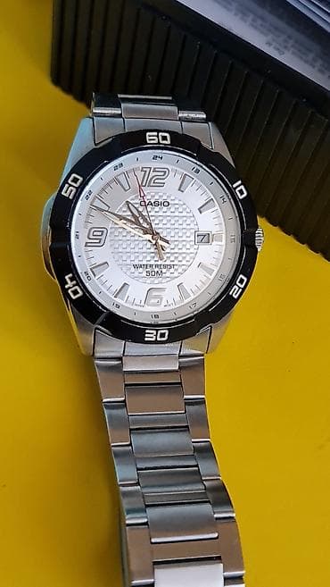 Upaljači i prateća oprema: Casio analogni muški sat – inox narukvica i kućište, klasičan sportski — 7