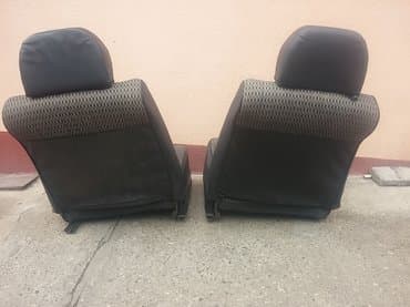 presvlake za prednja sedista: Sedišta levo i desno za lada 2104 karavan, ladu 2107 rivu broj — 4
