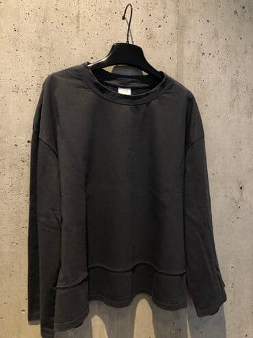 Sets: DVE Nove ZARA MAJICE Velicina 11 - 12 god Tamnije sive boje u odnosu — 5