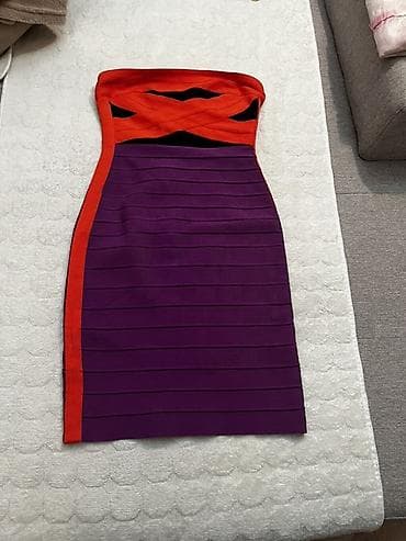 Herve Leger bandaž haljina, model bez bretela. - Veličina: M (etiketa
