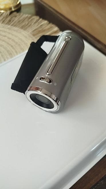 TV & Video: Digitalna video kamera – kompaktna “handycam” sa LCD ekranom na — 5