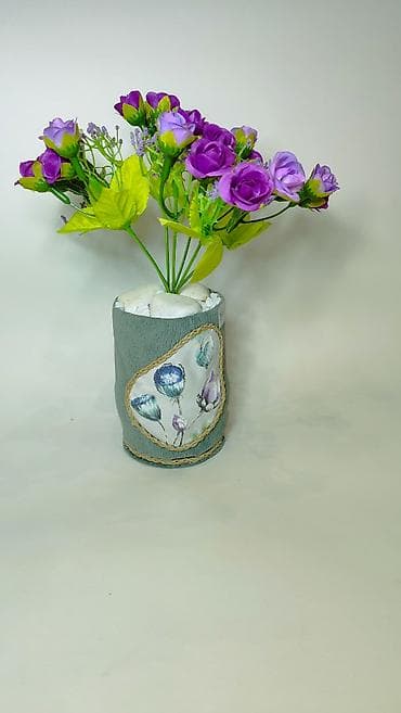 Prehrambeni proizvodi: Dekorativni aranžman – veštačko cveće u ukrasnoj saksiji - Aranžman — 2