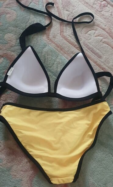 Swimsuits: Kupaći kostim bikini kao triangle model gornji deo i ima ojačanje — 4