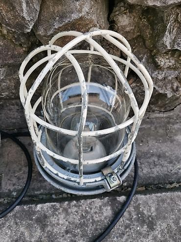 piksla sa filterom: Industrijske brodske lampe visilice 5 kom


samo poruka na viber ! — 3