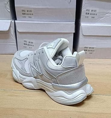 svecane patike: NB decije
 3500din
 od 31 do 36
PS✨ — 6