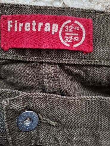 guess braon torba: Akcija 500 din Farmeeice 32/32 — 1