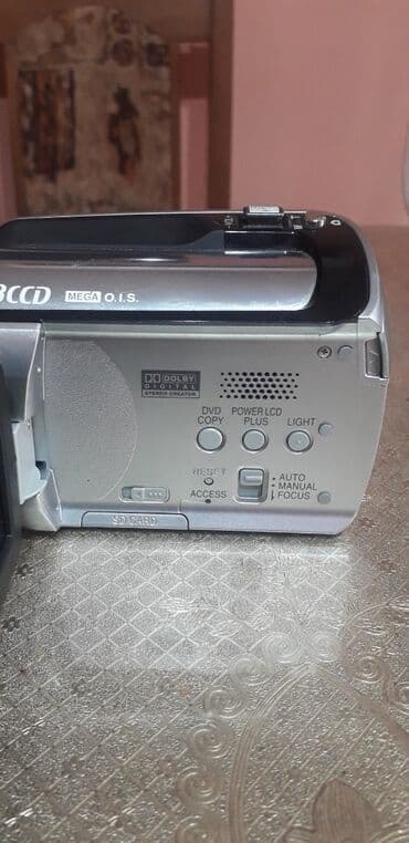 radio leotec: Digitslna kamera panasonik  sdr-h250 kao nova ocuvana lepo radi — 3