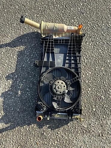 HLADNJACI ZA FIAT PUNTO SVIH GENERACIJA | Hladnjaci za fiat punto na lalafo.rs HLADNJACI ZA FIAT PUNTO SVIH GENERACIJA | Hladnjaci za fiat punto