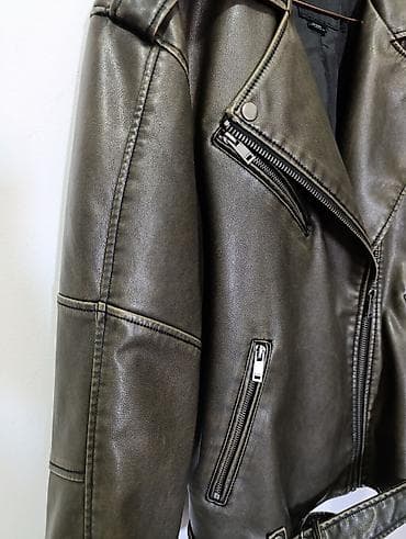 kožne baletanke: PULL&BEAR ženska bajkerska jakna od veštačke kože - Model — 2