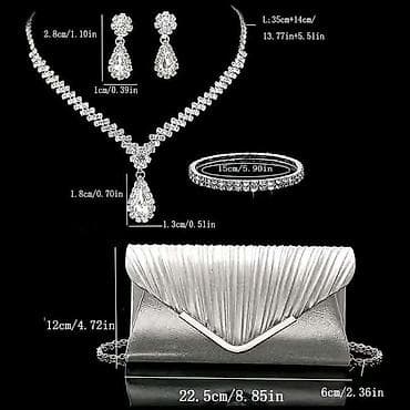 Donji delovi trenerke: Set nakita sa torbicom
Cena:3400 din 
💋 — 2