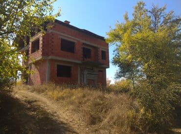 bečej prodaja kuća: 300 sq. m, 5 bedroom — 2