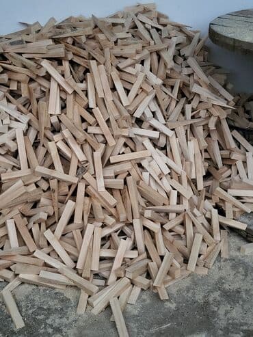 saracki alat prodaja: Drvene kajle za ugradnju stolarije
dzakovi od 500kom — 3