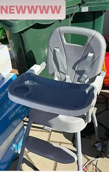 duboke air force 1: Dečija hranilica sa poslužavnikom - Stabilna, samostojeća hranilica u — 1