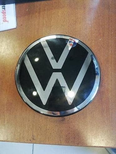 rezervoar za kosacicu: ZNAK ZA VOLKSWAGEN GOLF 8 - 5H0853601M | Znak za Golf 8 5H0853601M — 1