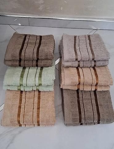 lacoste peskir: Set peškira različitih boja 12 komada sa prugastim dezenom. Peškiri — 4