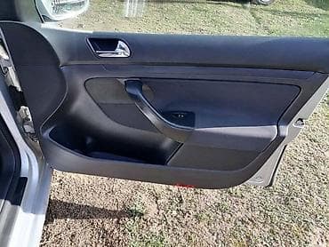 tepih patosnice golf 5: TAPACIR ZA VOLKSWAGEN GOLF 5 | Delovi golf 5 — 2